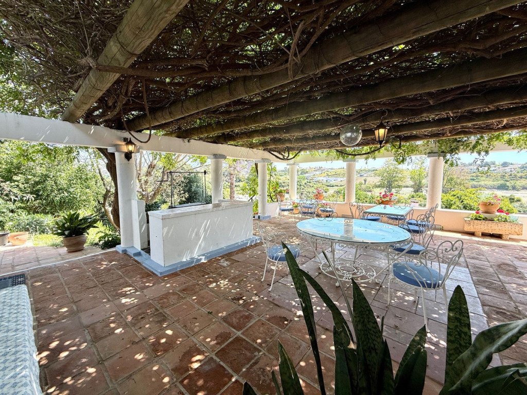 Detached Villa — Guadalmina Alta