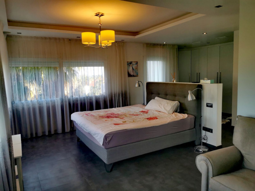 Detached Villa — Atalaya