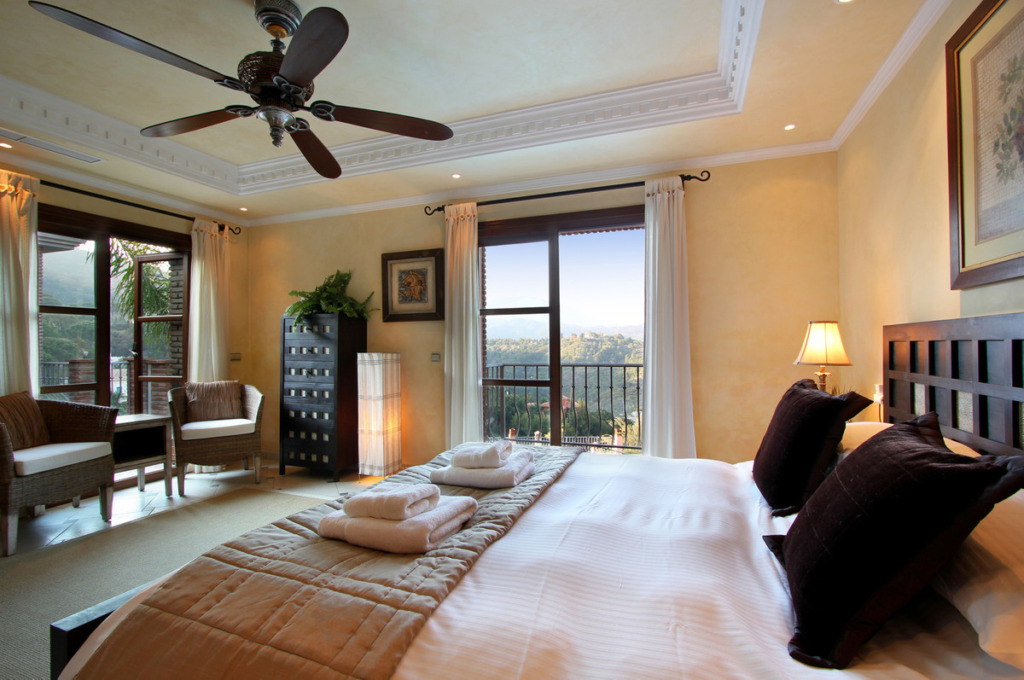 Detached Villa — El Madroñal