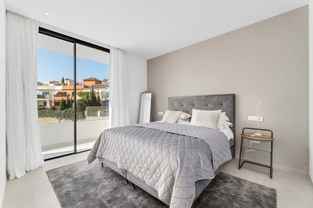 Вилла/Шале — Estepona