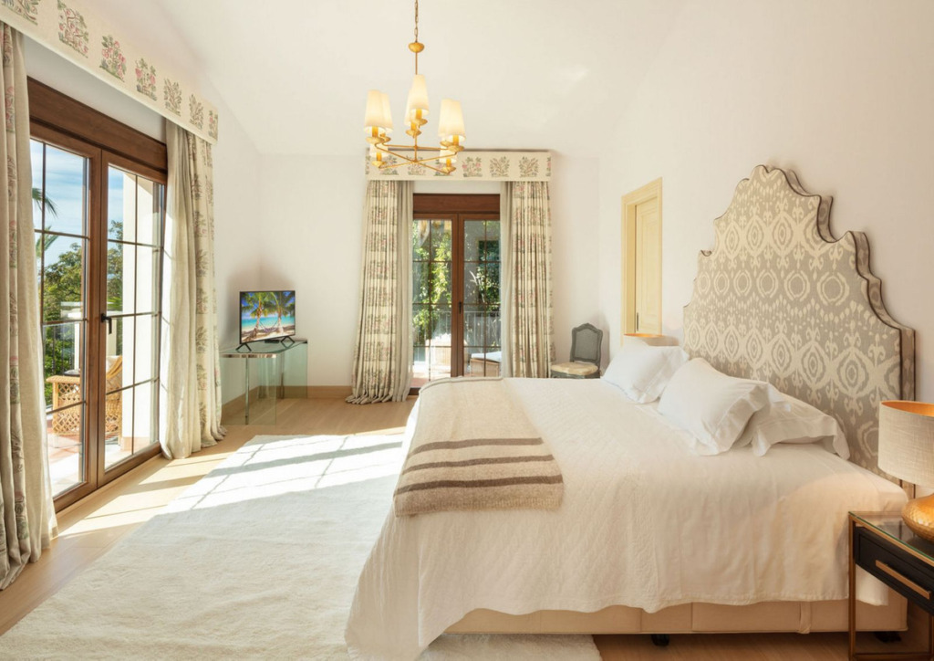 Villa – Chalet — Sierra Blanca