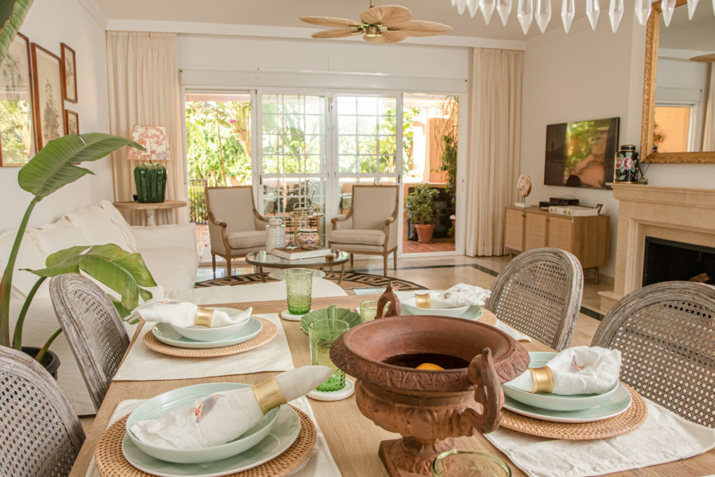 Townhouse — The Golden Mile