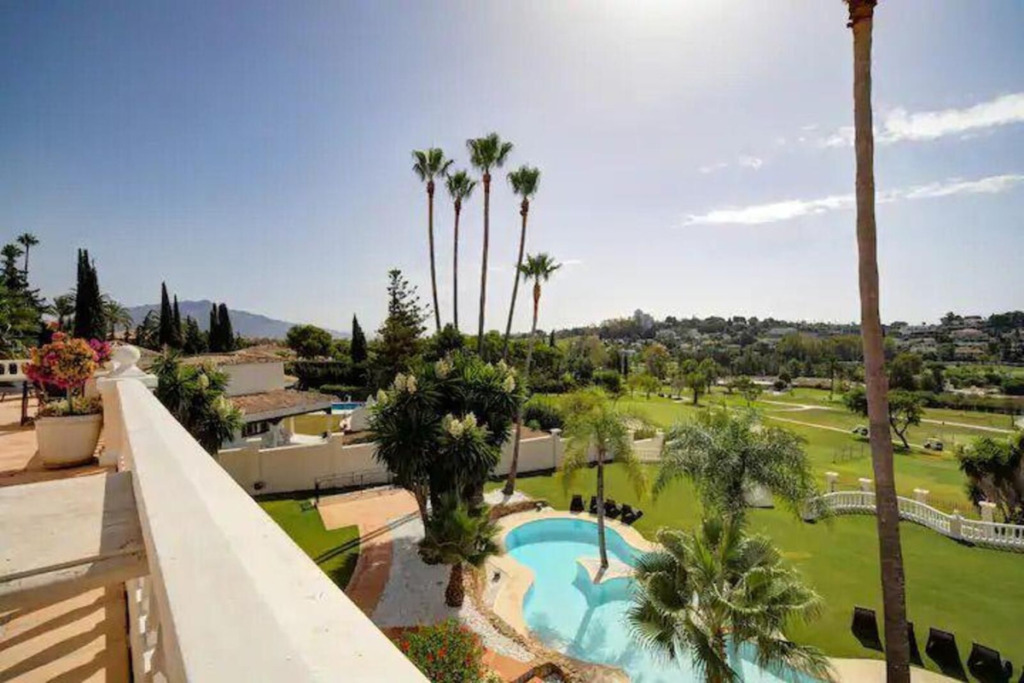 Detached Villa — Benahavís