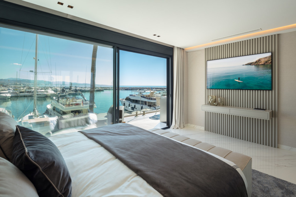 Apartamento Planta Media — Puerto Banús