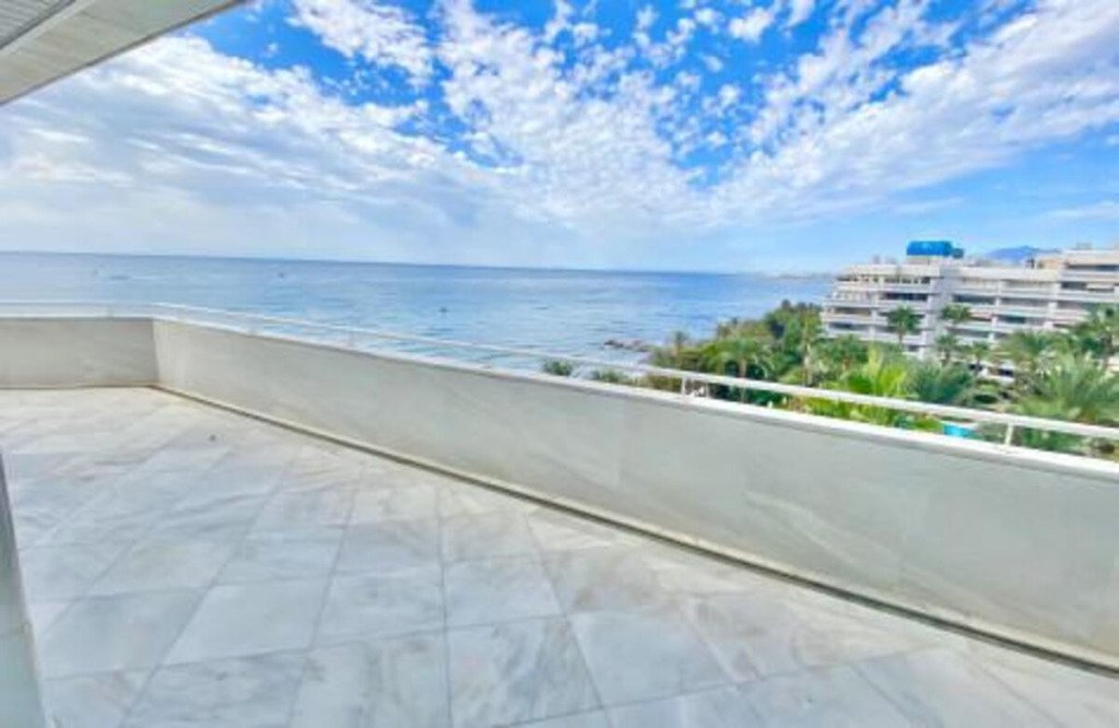 Apartamento Planta Media — Marbella