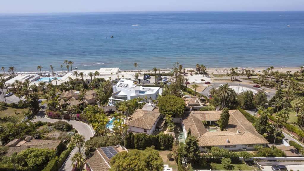 Villa – Chalet — Los Monteros