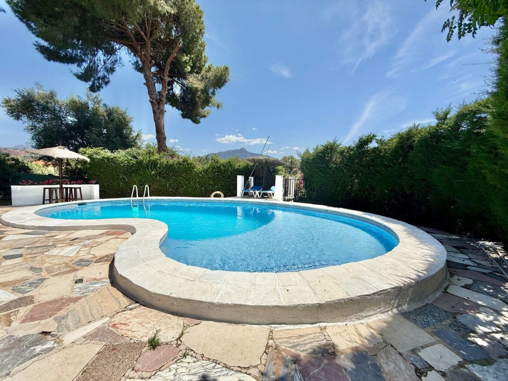 Detached Villa — Guadalmina Alta