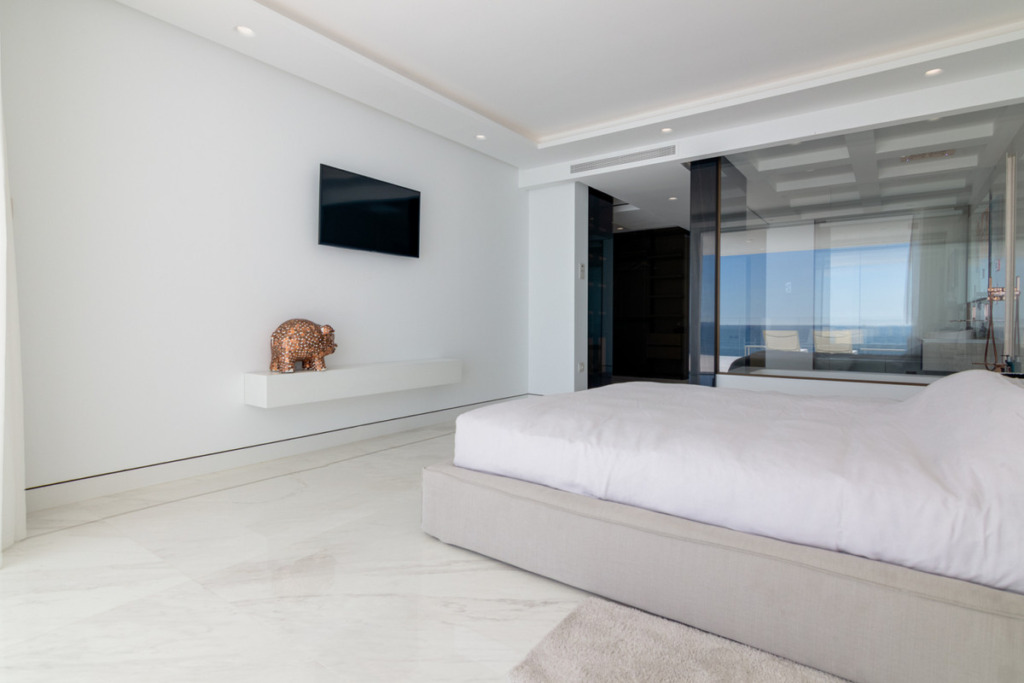 Apartamento Planta Media — Estepona