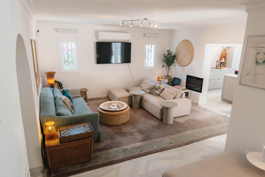 Detached Villa — Costabella