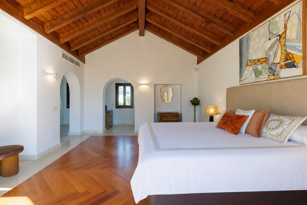 Villa – Chalet — Guadalmina Baja