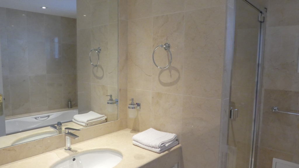 Detached Villa — Estepona
