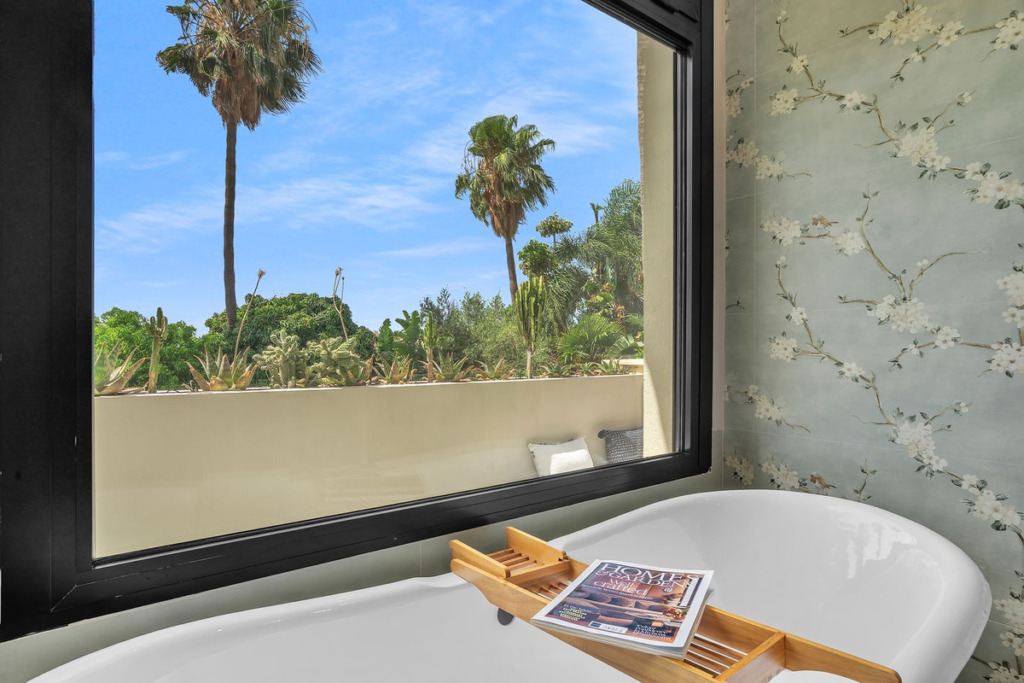 Villa – Chalet — Marbella