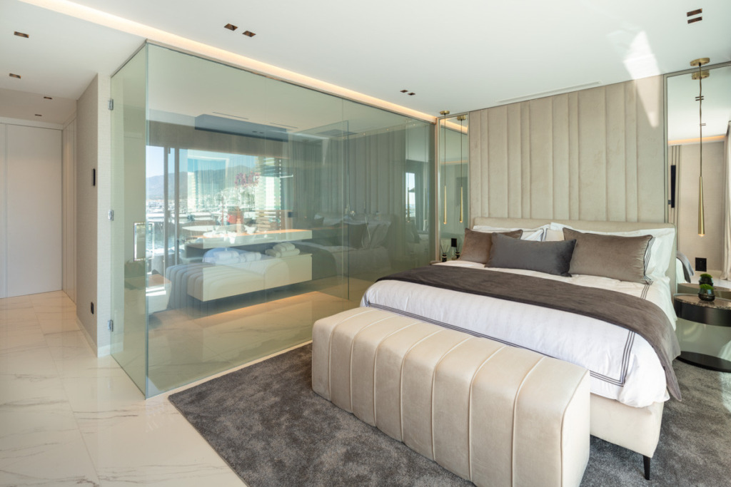 Apartamento Planta Media — Puerto Banús