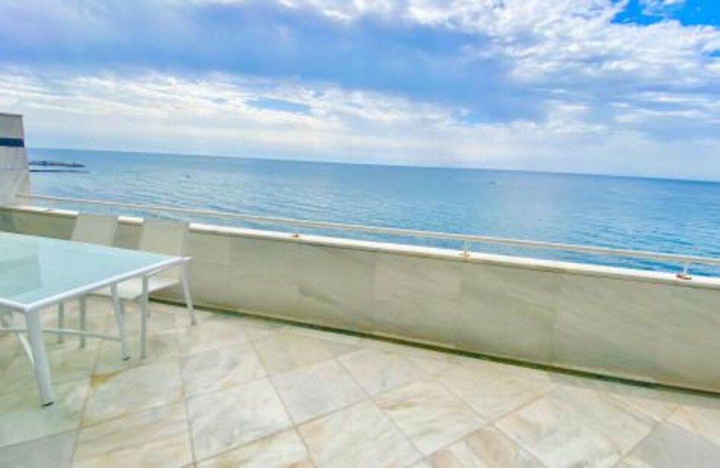 Apartamento Planta Media — Marbella