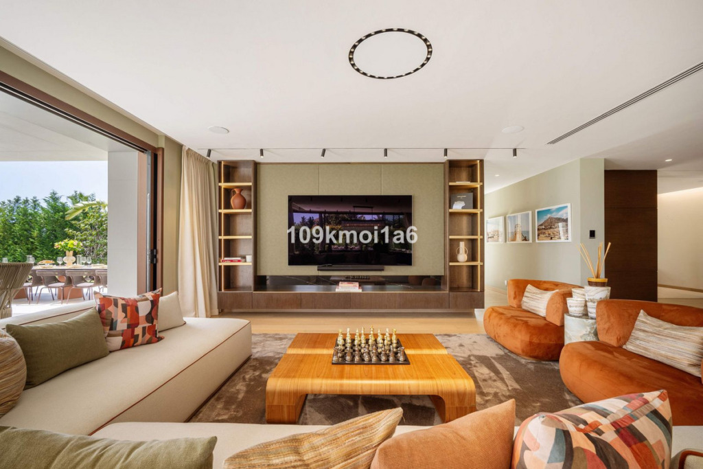 Villa – Chalet — Sierra Blanca