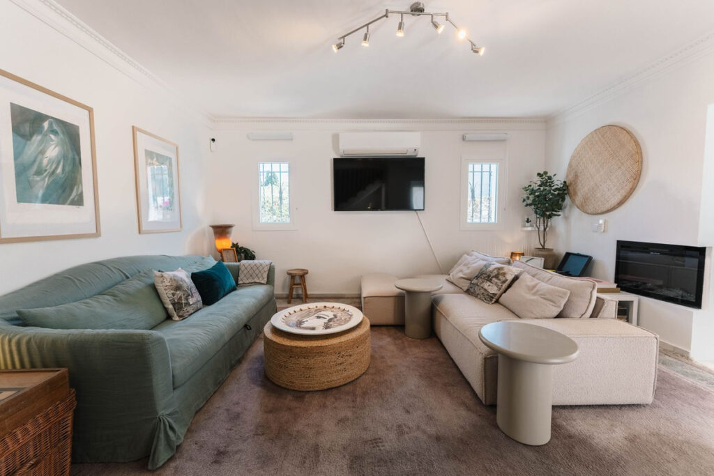 Detached Villa — Costabella