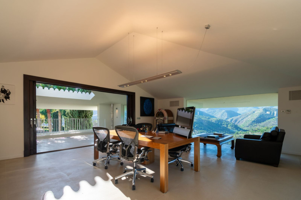 Villa – Chalet — La Zagaleta