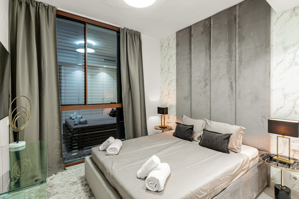 Semi-Detached House — The Golden Mile