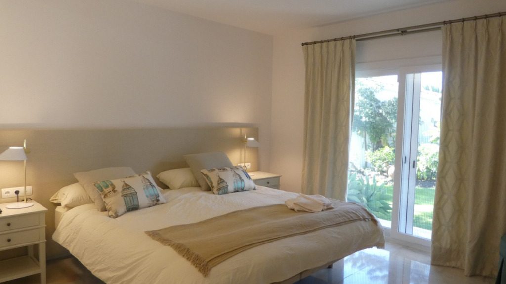 Вилла/Шале — Estepona