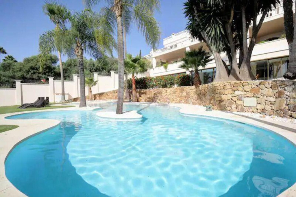 Villa – Chalet — Benahavís