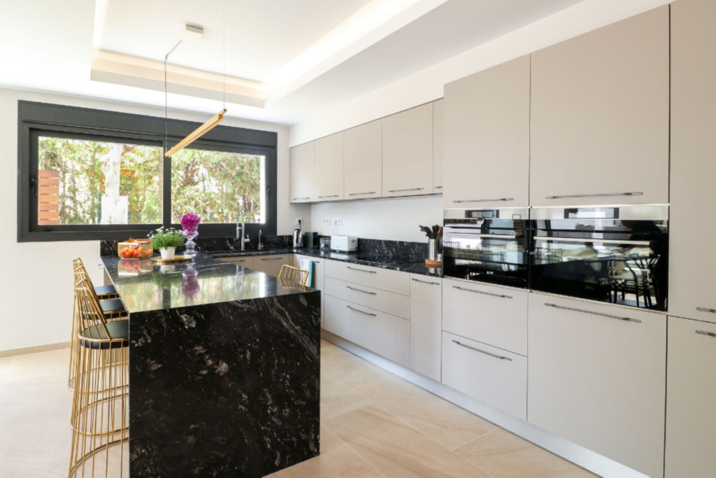 Detached Villa — Marbella