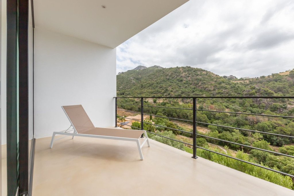 Detached Villa — Benahavís