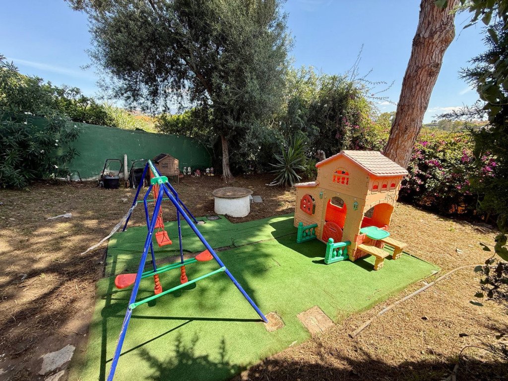 Detached Villa — Guadalmina Alta