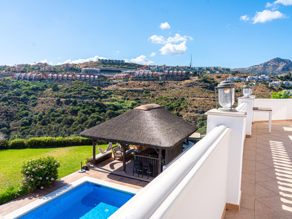 Villa – Chalet — Benahavís
