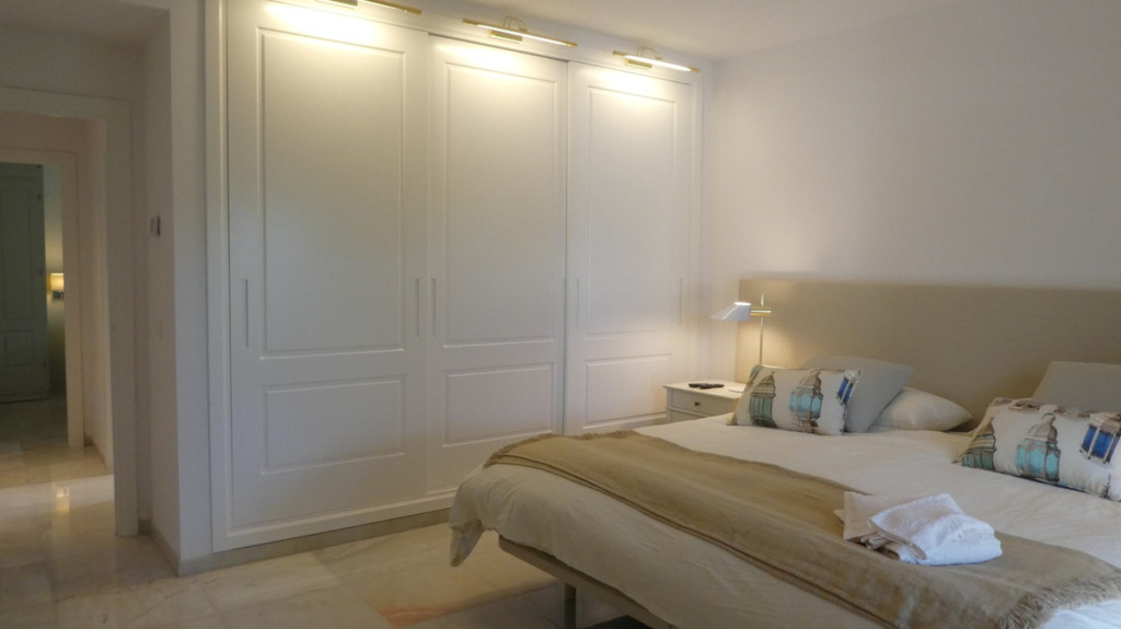 Detached Villa — Estepona