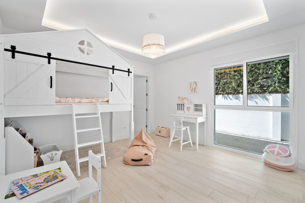 Detached Villa — Cortijo Blanco