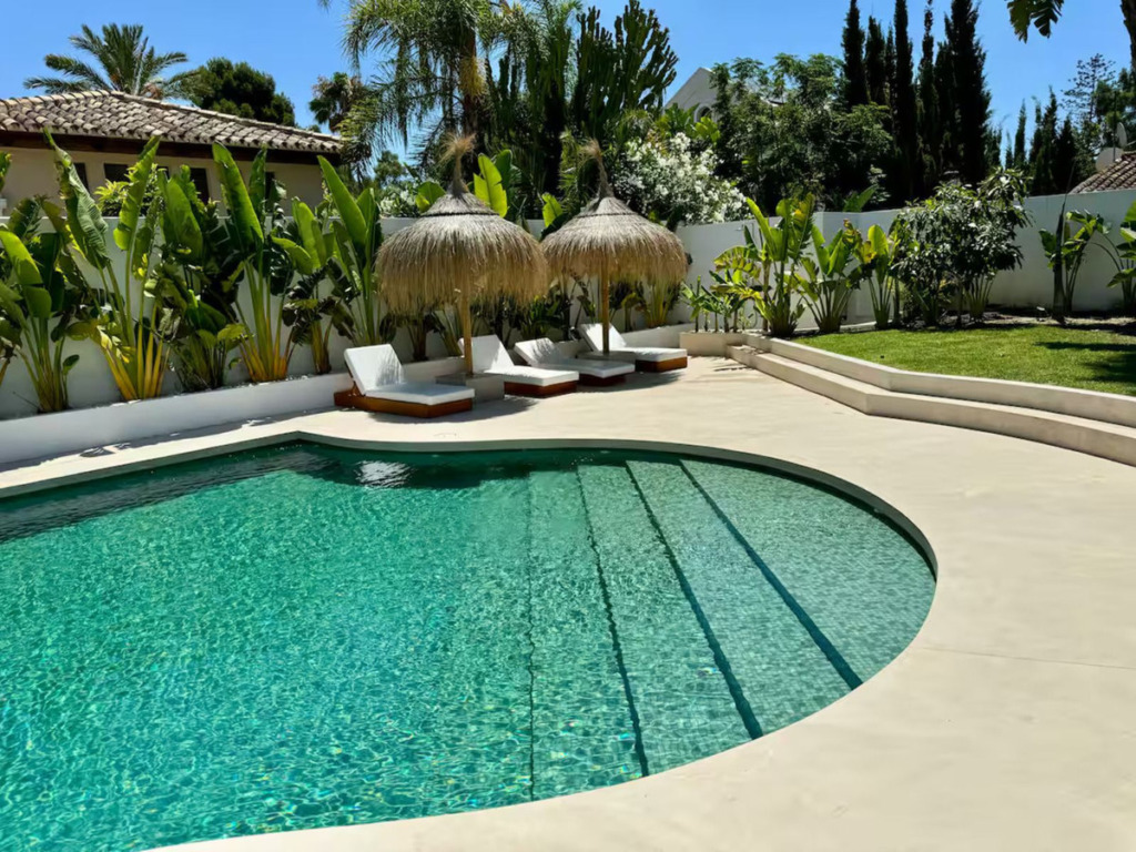 Detached Villa — Cortijo Blanco
