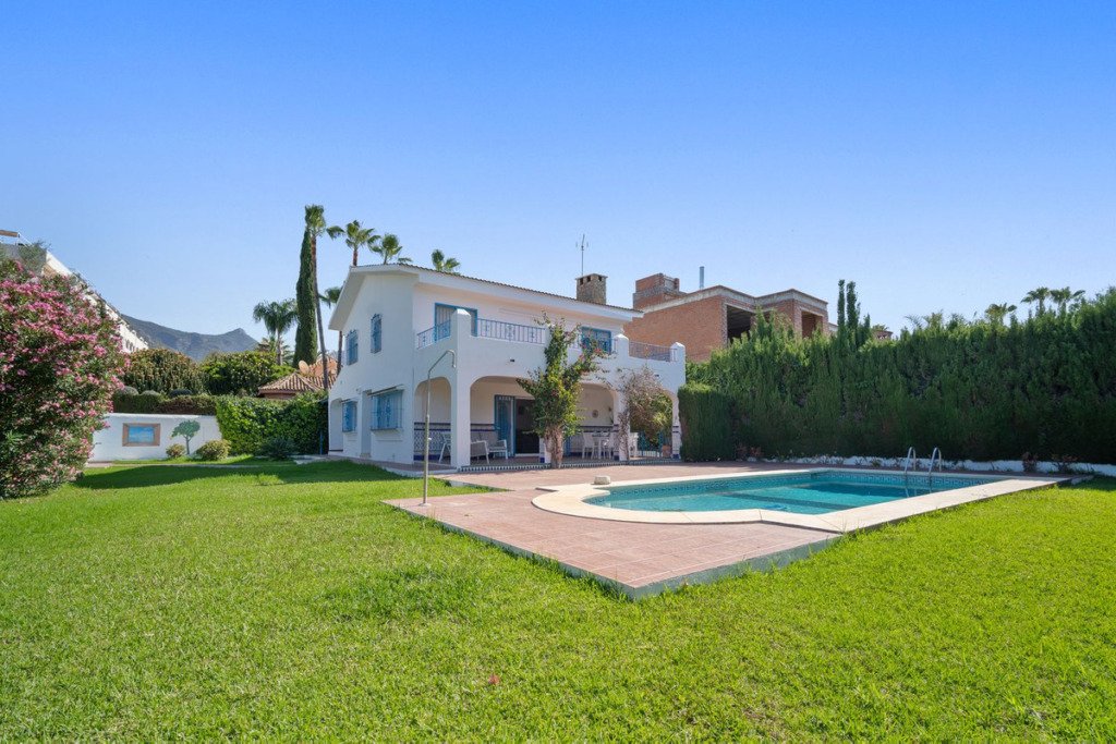 Вилла/Шале — Marbella