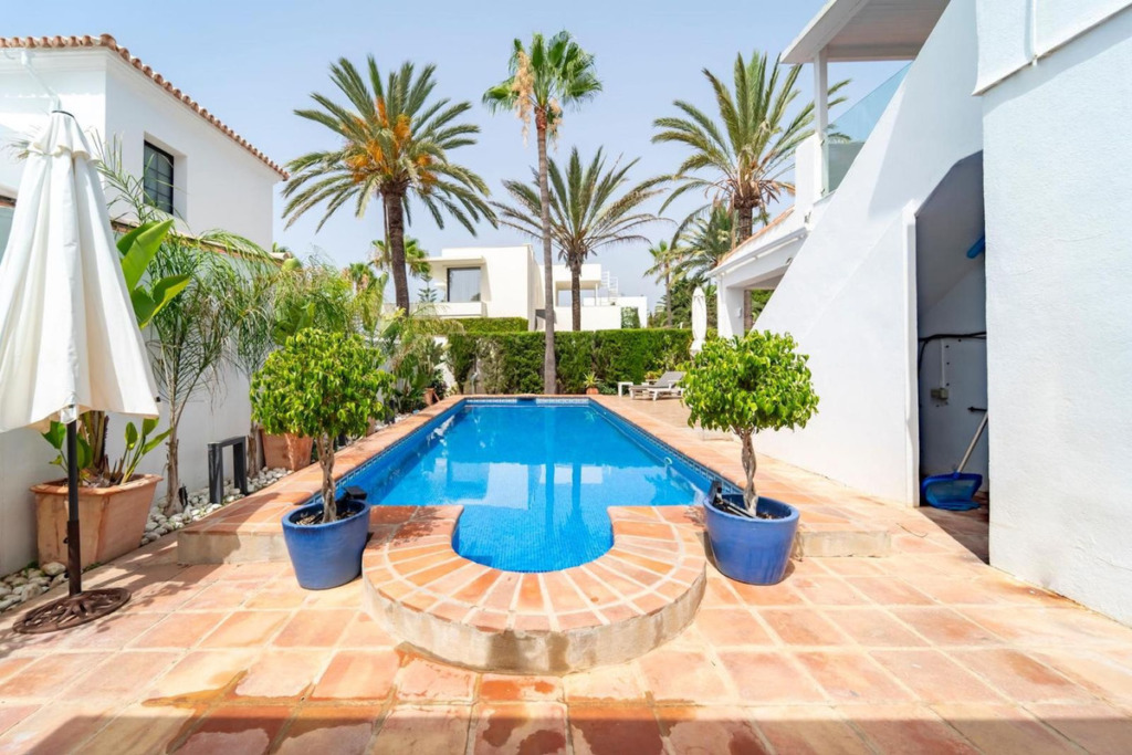 Detached Villa — Marbesa