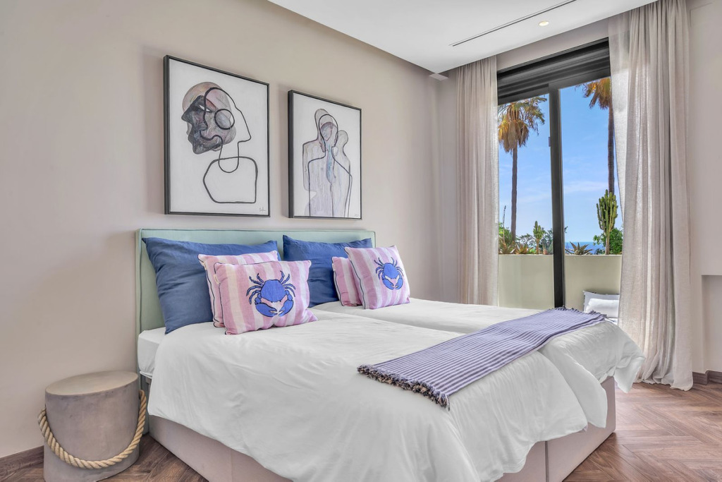 Detached Villa — Marbella