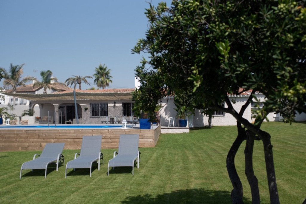 Villa – Chalet — San Pedro de Alcántara