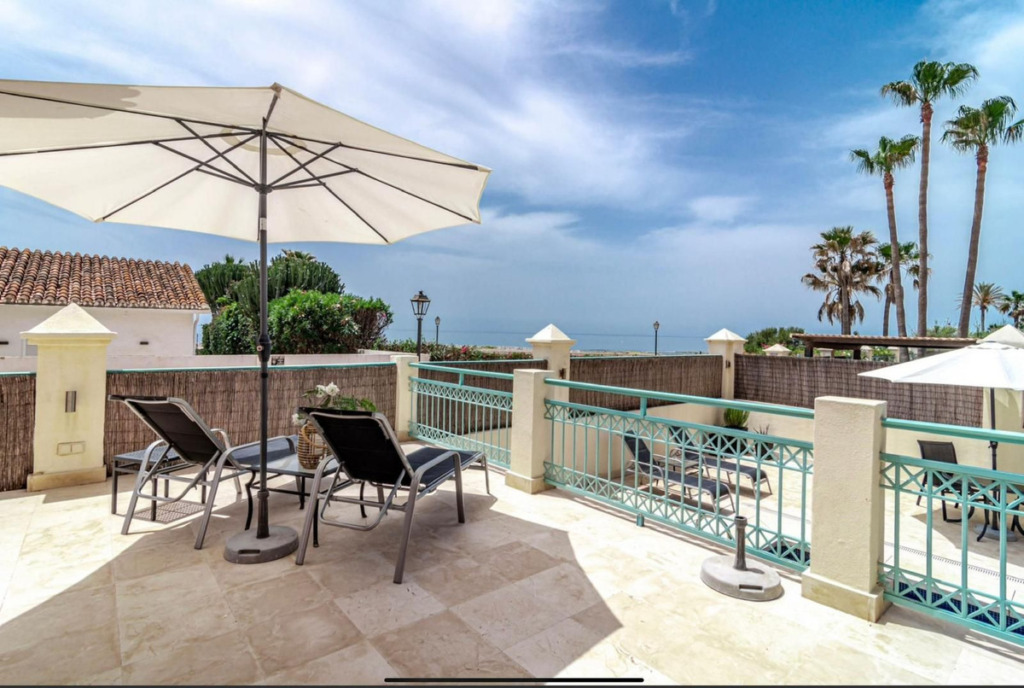 Villa – Chalet — Marbella