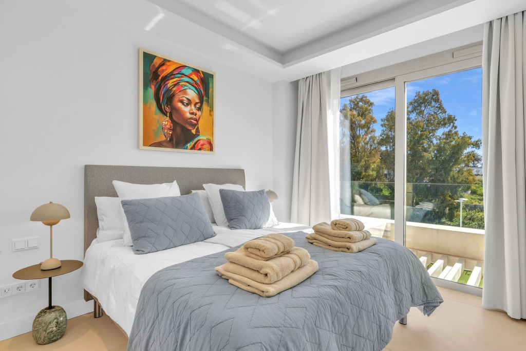 Apartamento Planta Media — Marbella