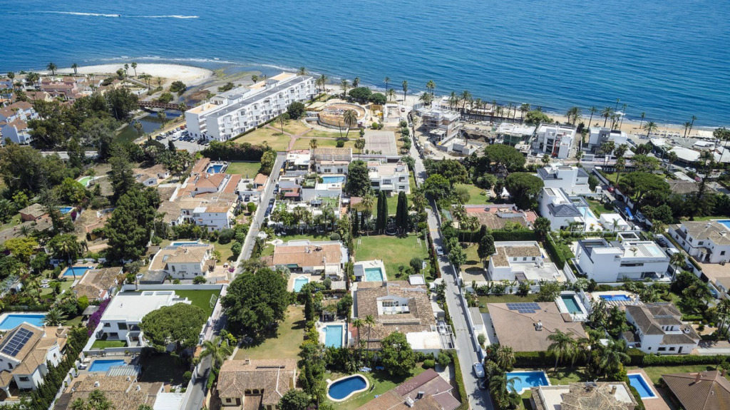 Villa – Chalet — Cortijo Blanco