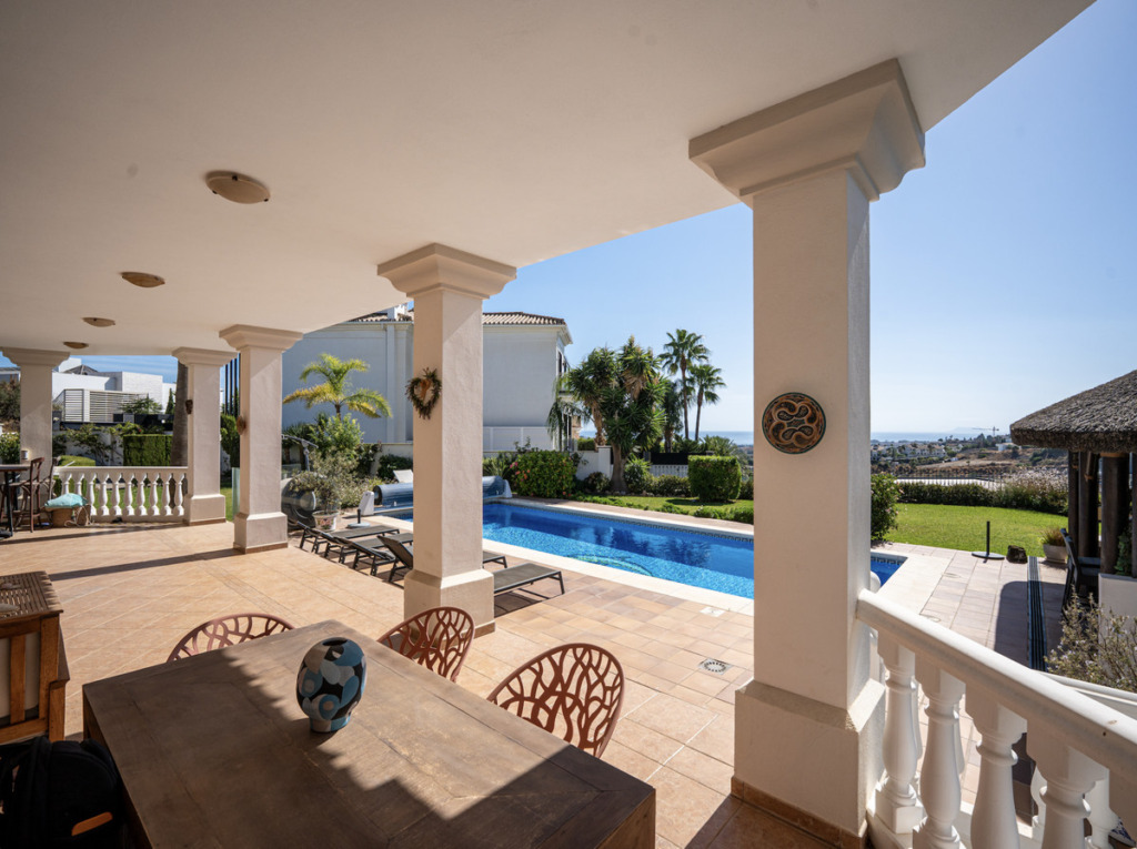 Detached Villa — Benahavís