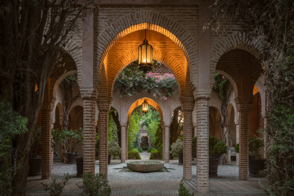 Detached Villa — The Golden Mile