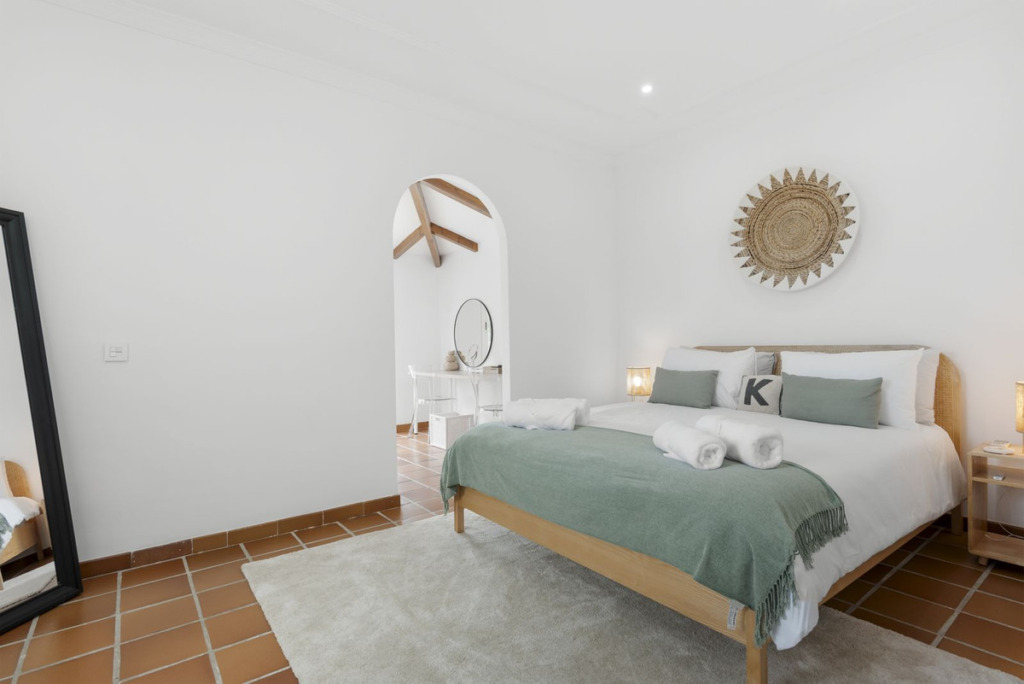 Villa – Chalet — Las Chapas