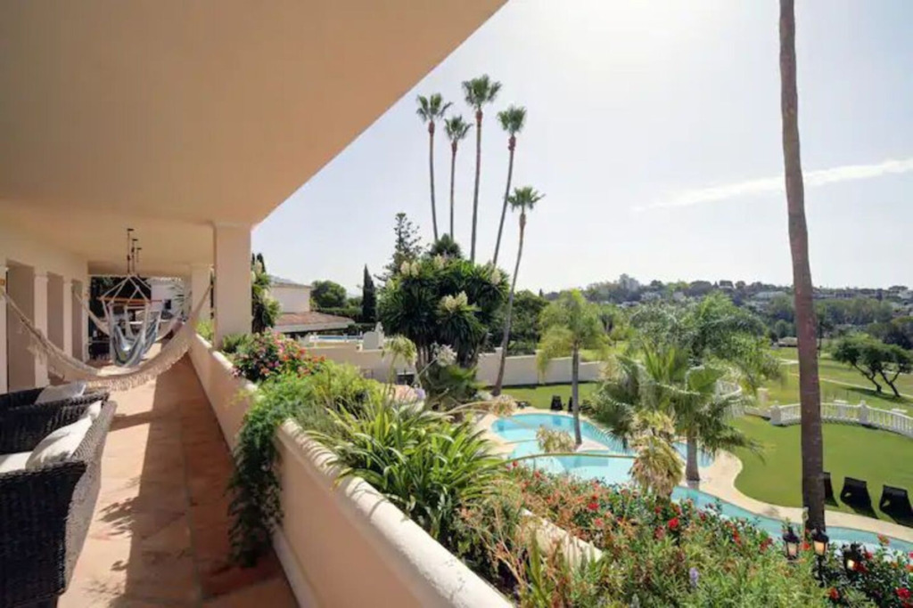 Detached Villa — Benahavís