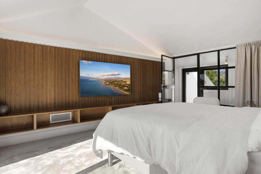 Villa – Chalet — Nueva Andalucía