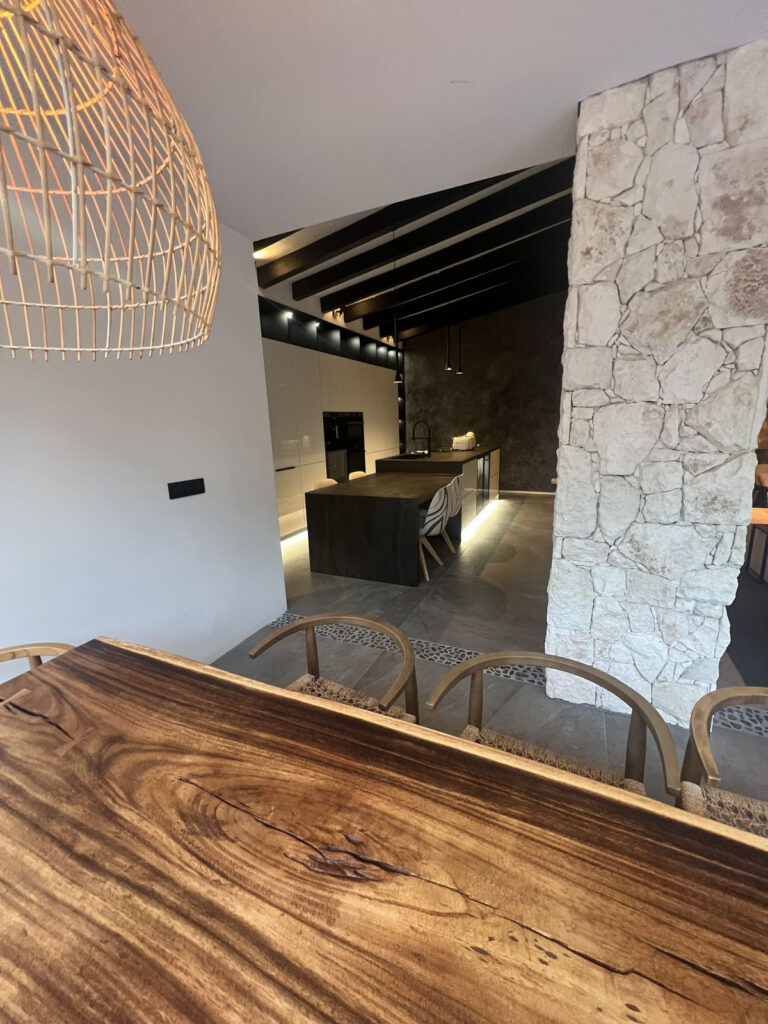 Detached Villa — Nueva Andalucía