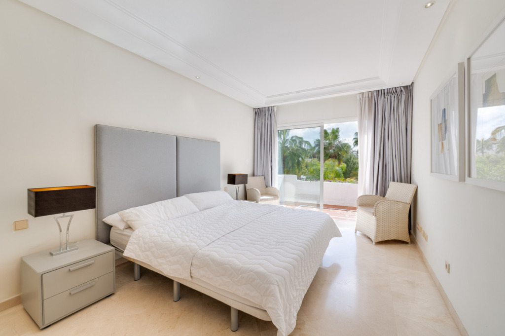 Penthouse Duplex — Puerto Banús