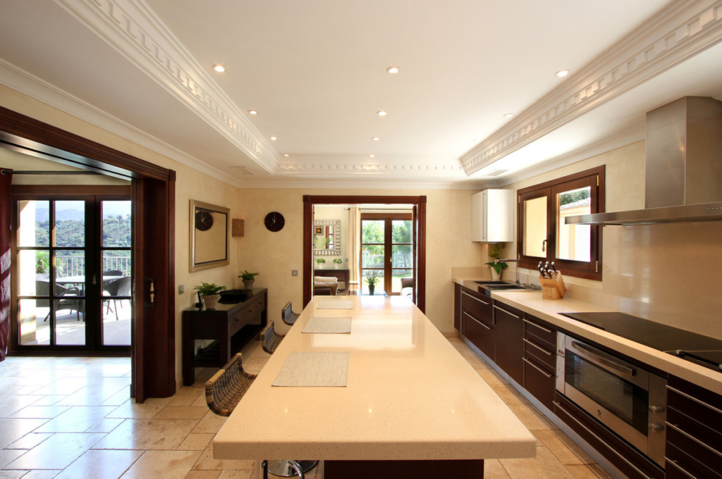 Villa – Chalet — El Madroñal