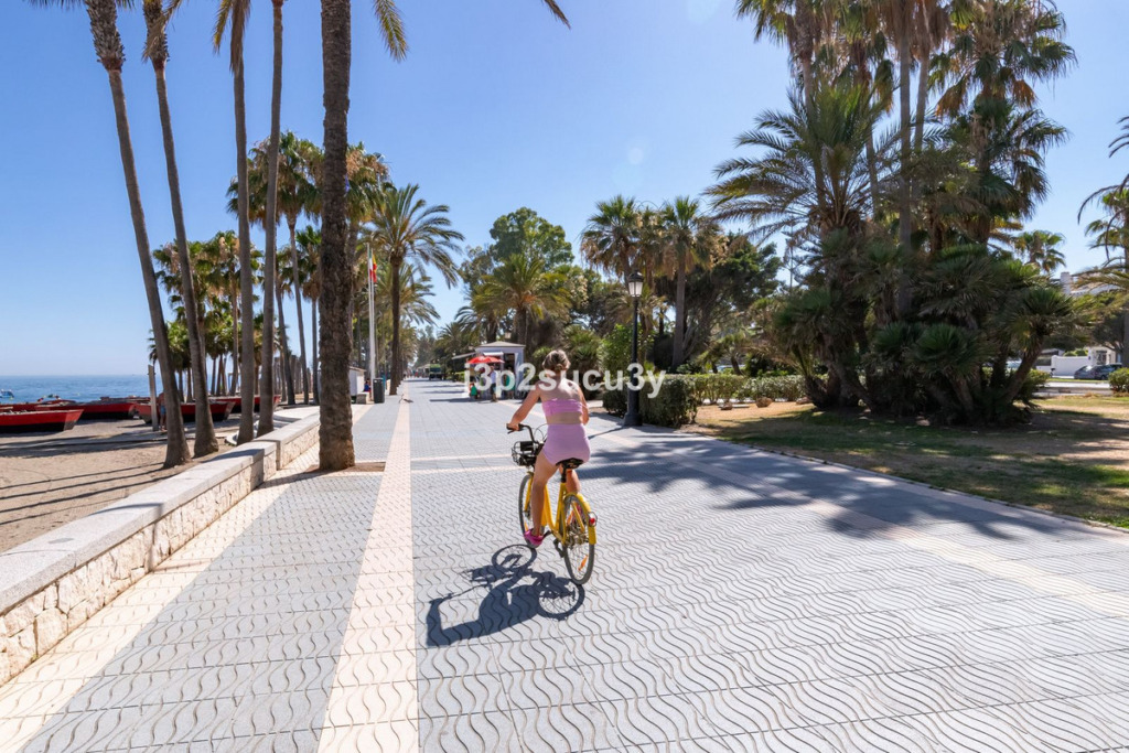 Middle Floor Apartment — San Pedro de Alcántara