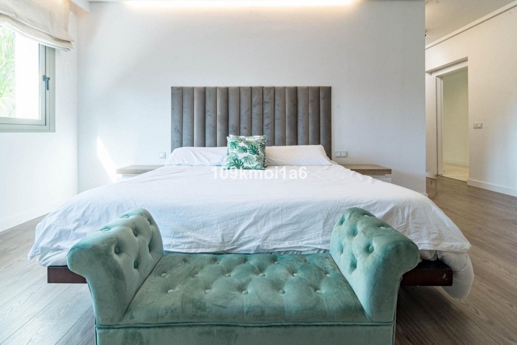 Villa – Chalet — Río Real