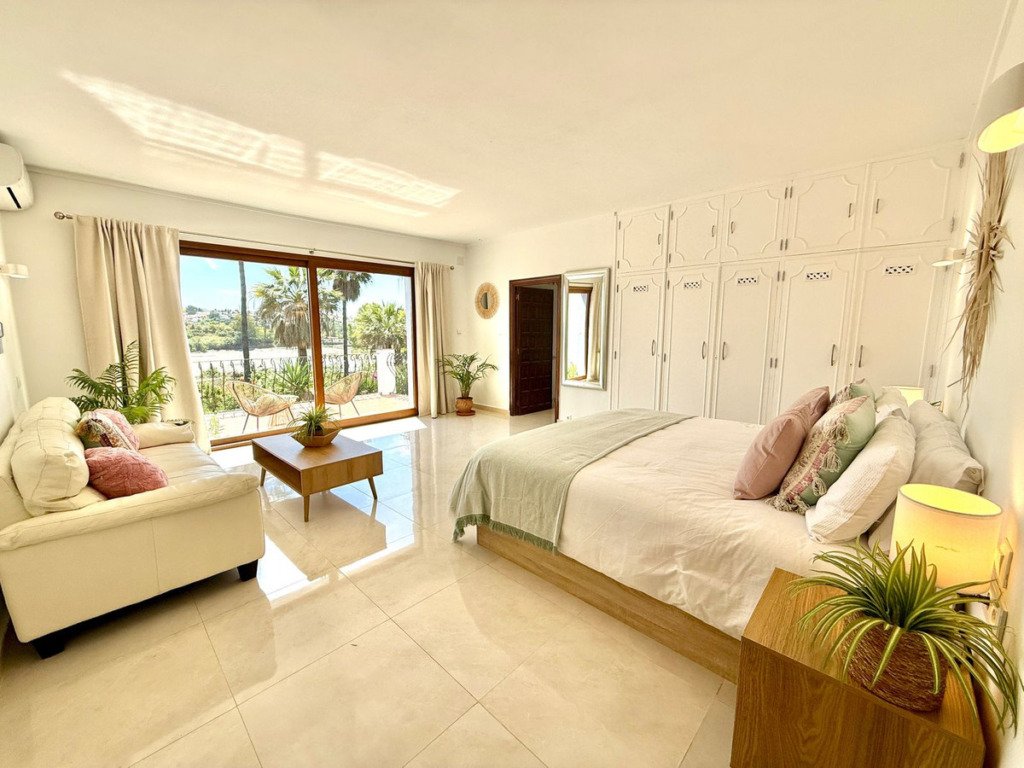 Detached Villa — Guadalmina Alta