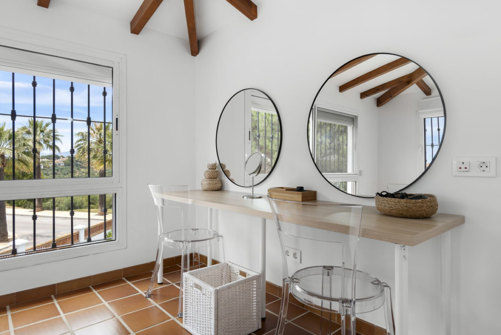 Detached Villa — Las Chapas